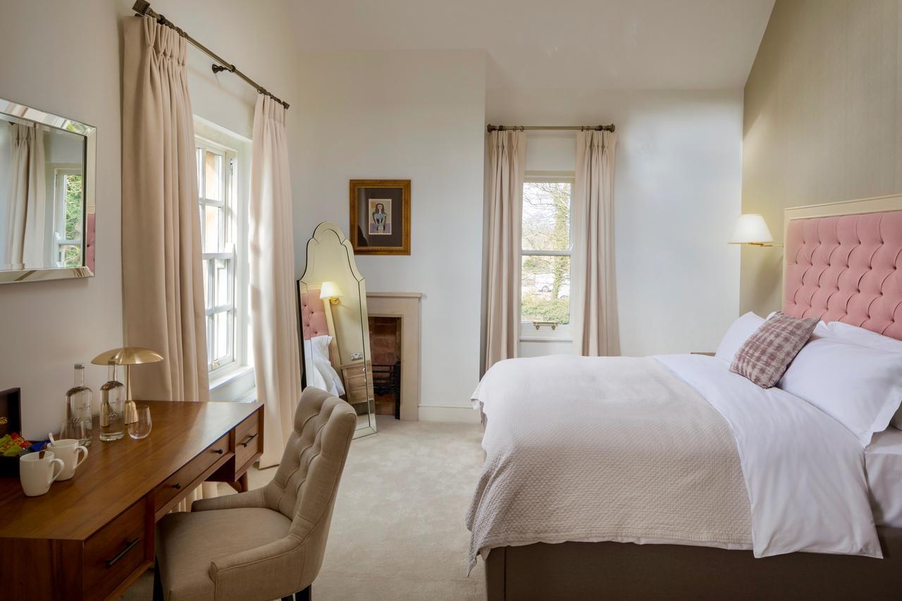 Crestow House Hotel ภายนอก รูปภาพ