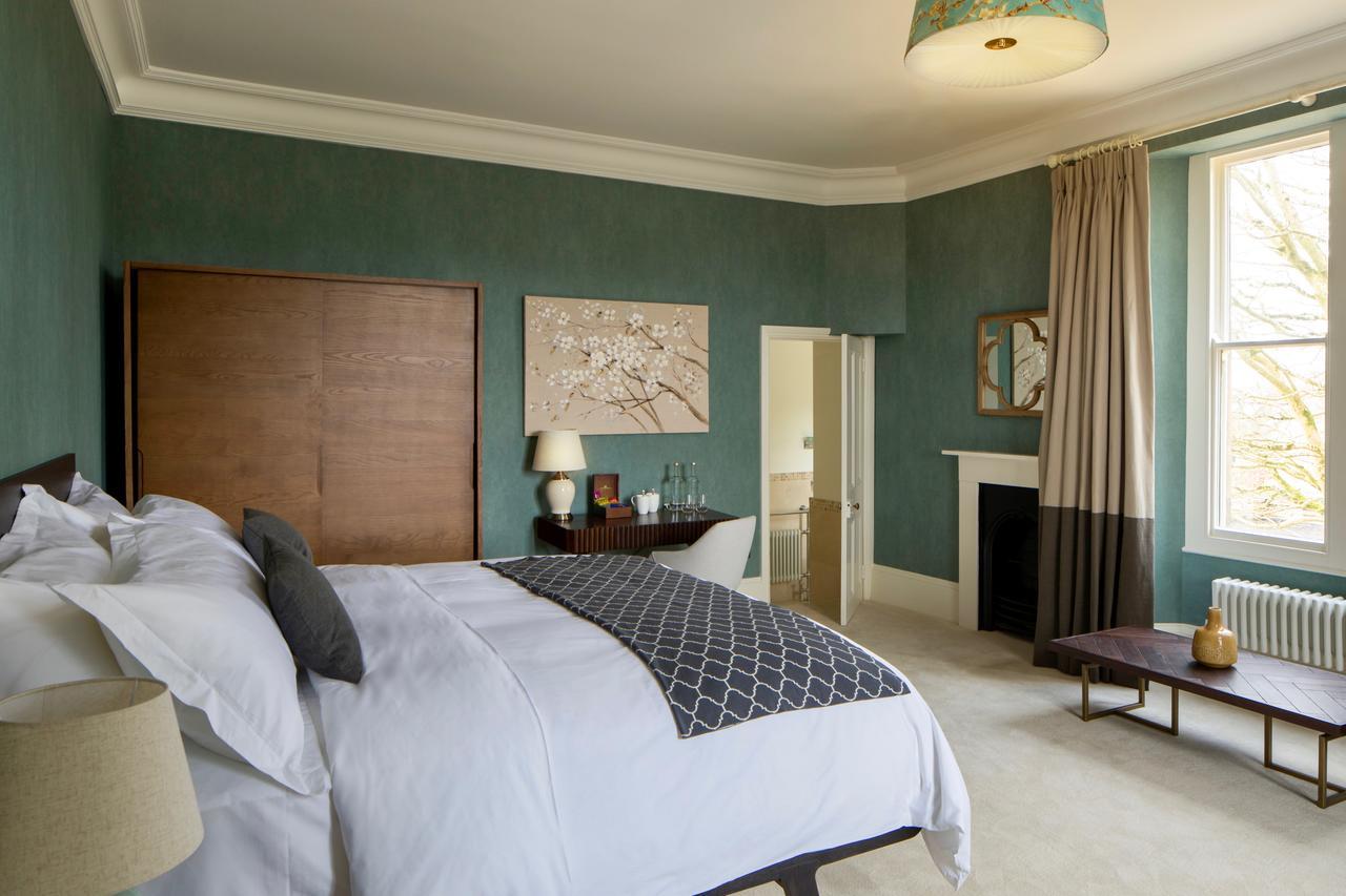 Crestow House Hotel ภายนอก รูปภาพ